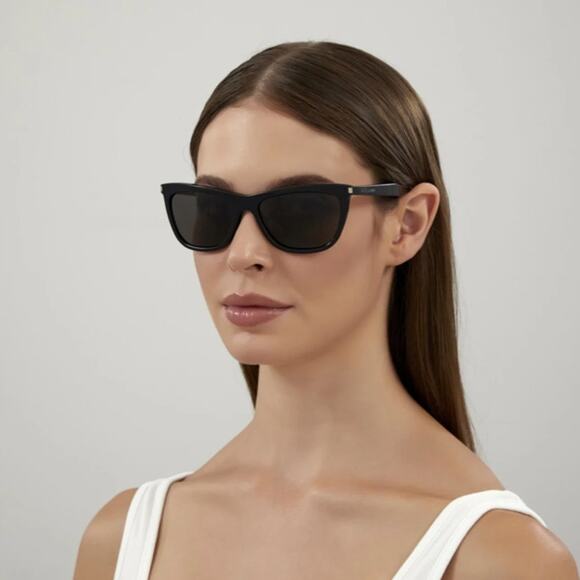 Saint Laurent Women's Black Sunglasses Made in Italy Fashion Designer K33-15 - Picture 1 of 14